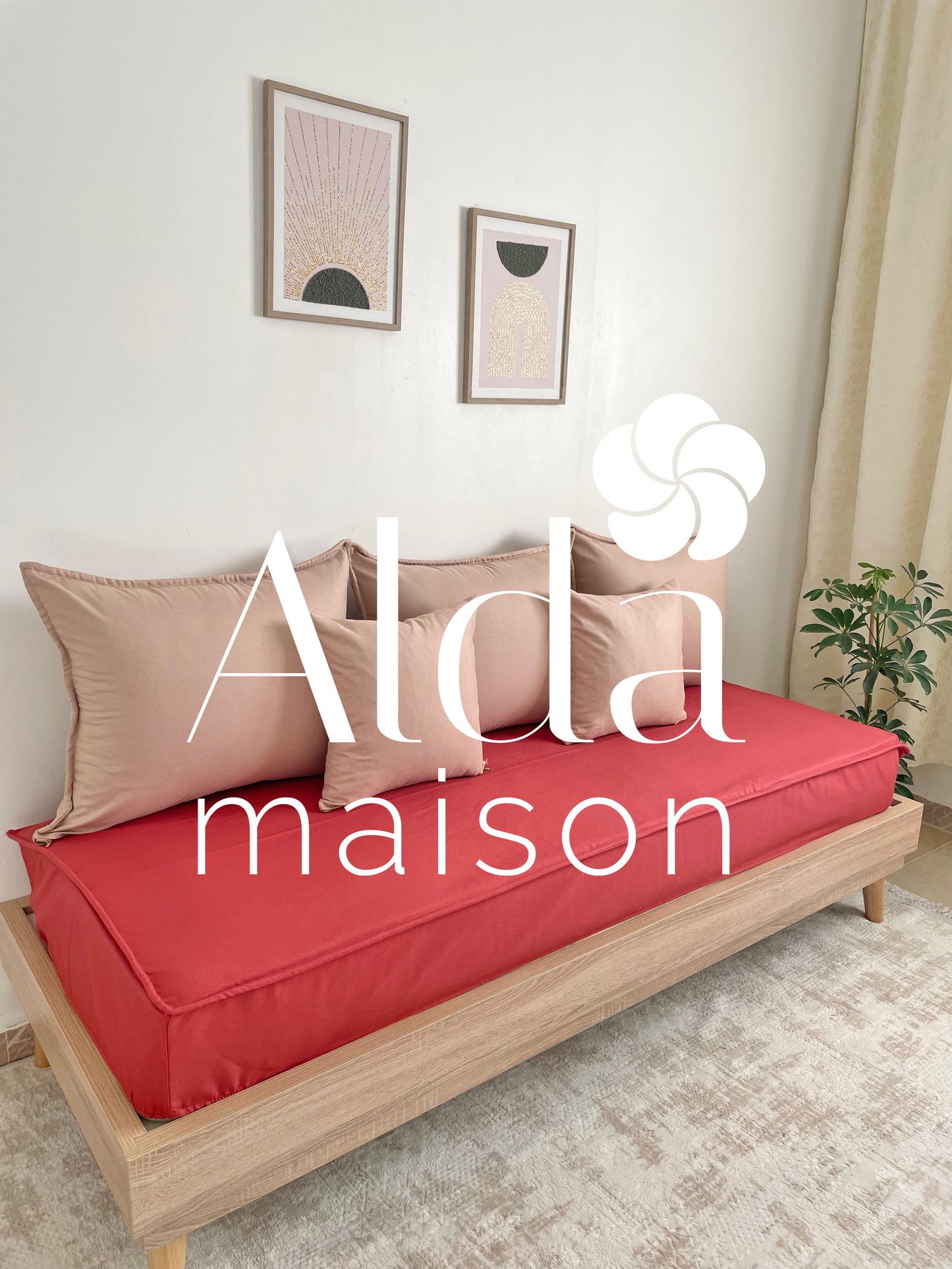 مجانا cousins 2 + كوفر كانابي واحد مع 3 مخايد فارغين