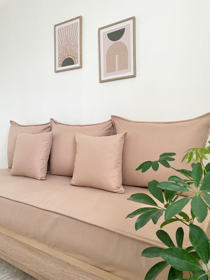 مجانا cousins 2 + كوفر كانابي واحد مع 3 مخايد فارغين