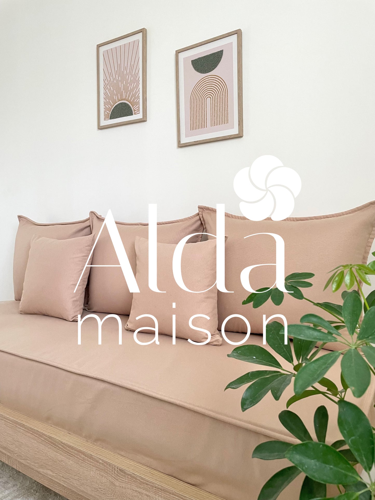 مجانا cousins 2 + كوفر كانابي واحد مع 3 مخايد فارغين