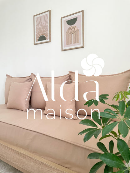 مجانا cousins 2 + كوفر كانابي واحد مع 3 مخايد فارغين