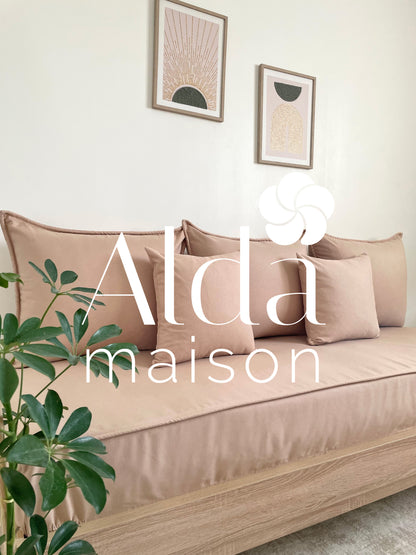 مجانا cousins 2 + كوفر كانابي واحد مع 3 مخايد فارغين