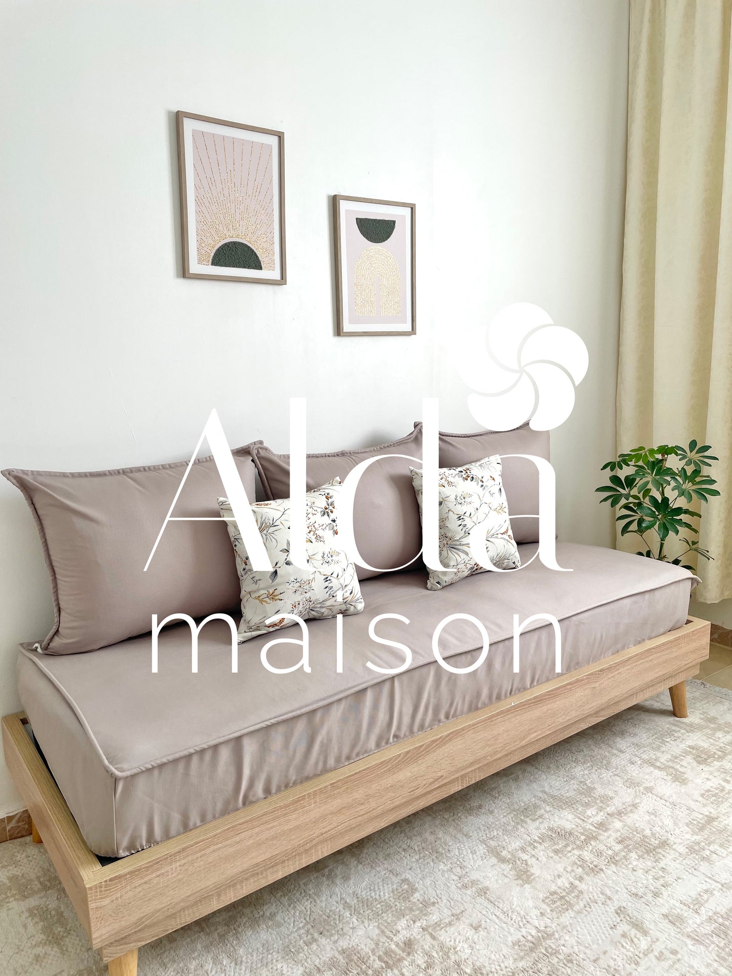 مجانا cousins 2 + كوفر كانابي واحد مع 3 مخايد فارغين (UNI TOP)