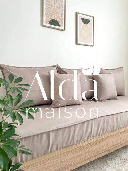 مجانا cousins 2 + كوفر كانابي واحد مع 3 مخايد فارغين (UNI TOP)