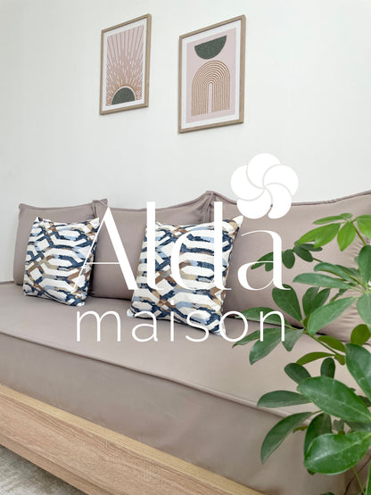 مجانا cousins 2 + كوفر كانابي واحد مع 3 مخايد فارغين (UNI TOP)