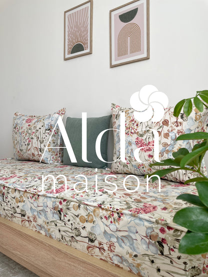 ( تفريشة كانابي واحد مع 2 مخايد ( فارغين ( Bloom )