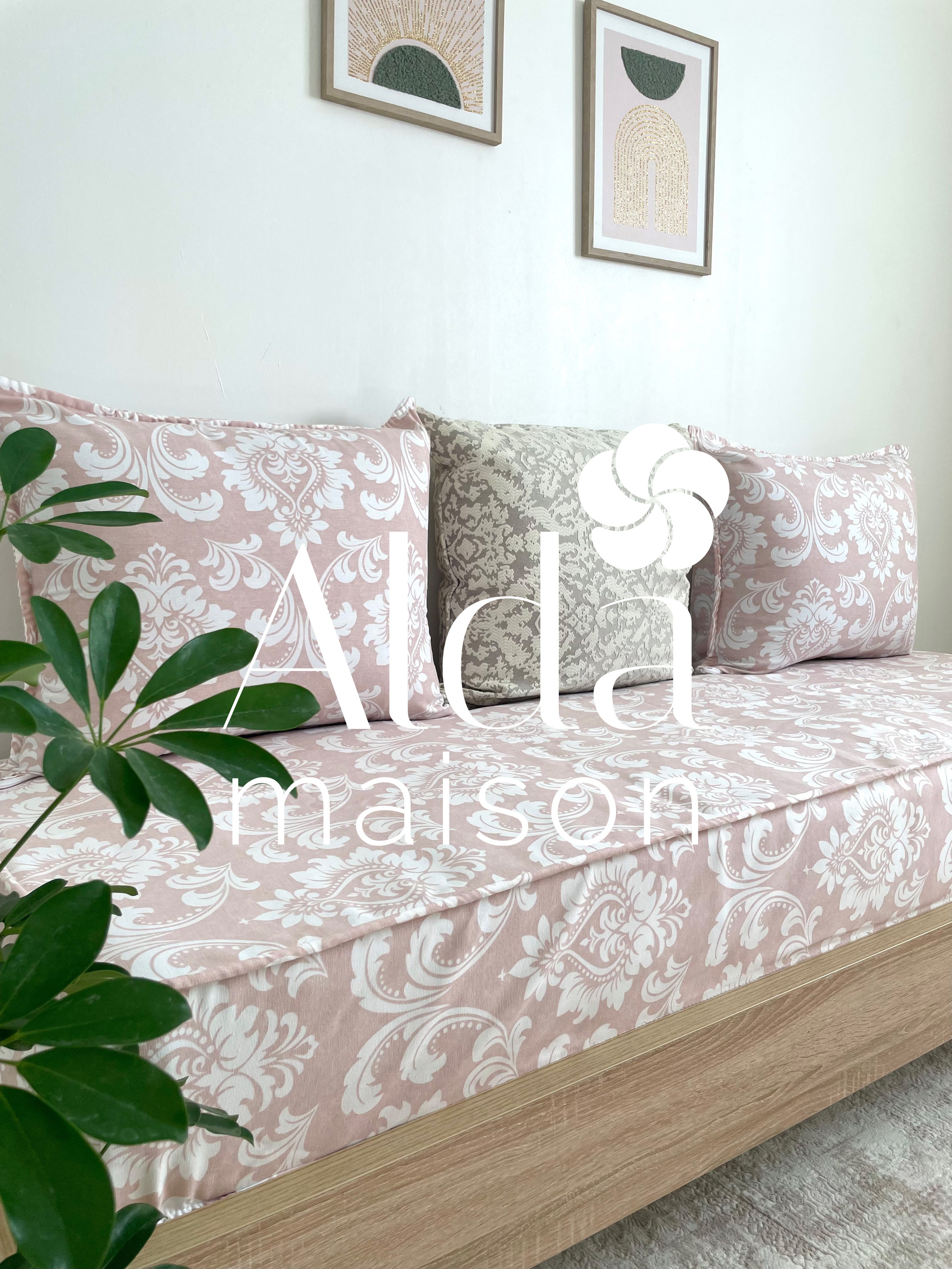 ( تفريشة كانابي واحد مع 2 مخايد ( فارغين ( Gini )