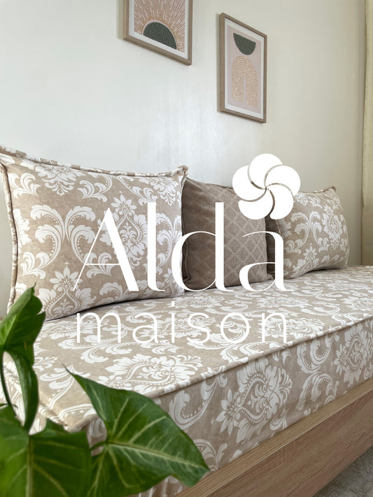 ( تفريشة كانابي واحد مع 2 مخايد ( فارغين ( Mokka )